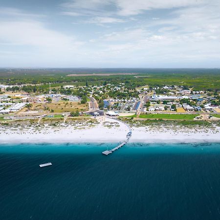 Готель Jurien Bay Tourist Park Екстер'єр фото