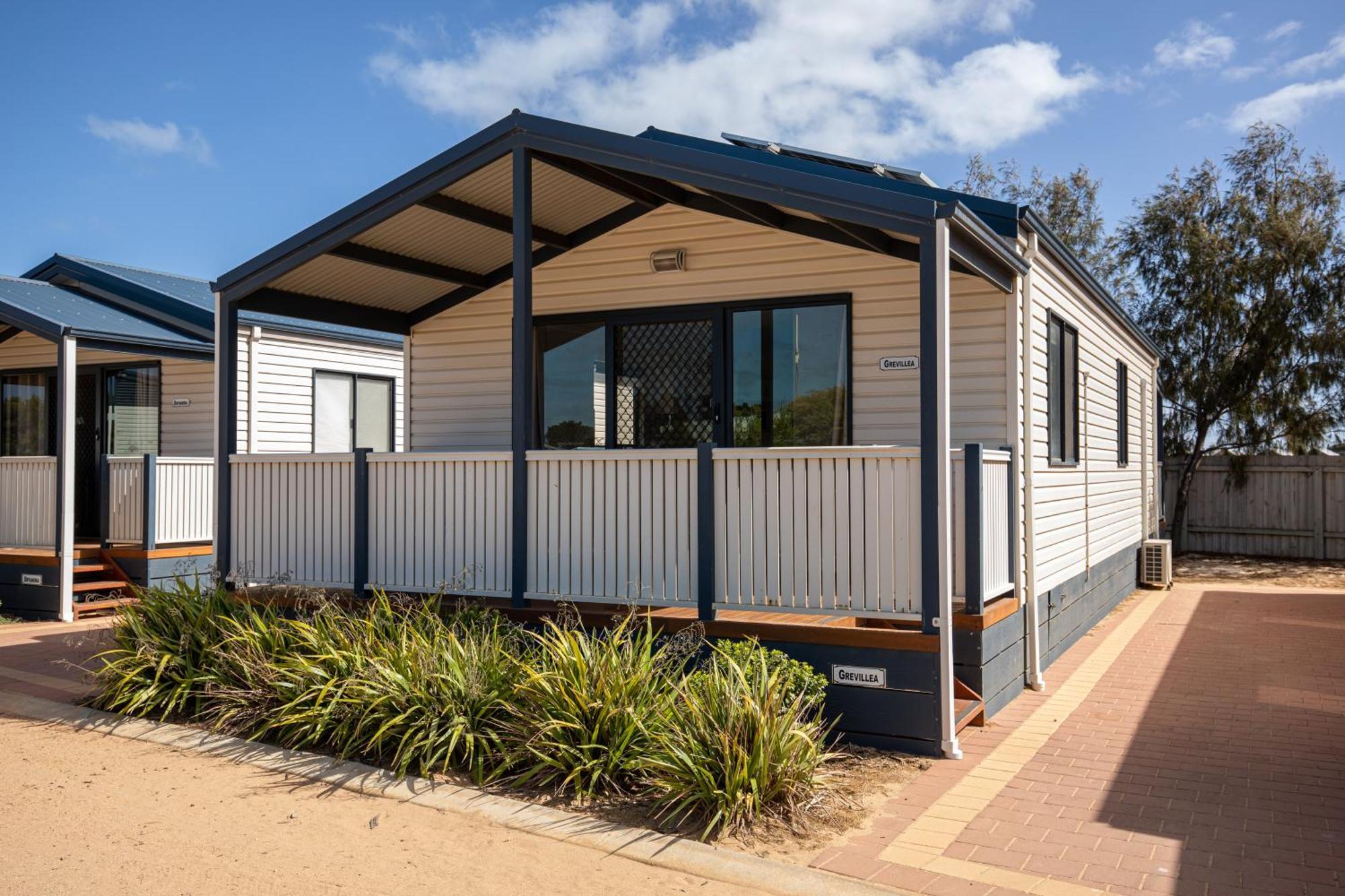 Готель Jurien Bay Tourist Park Екстер'єр фото