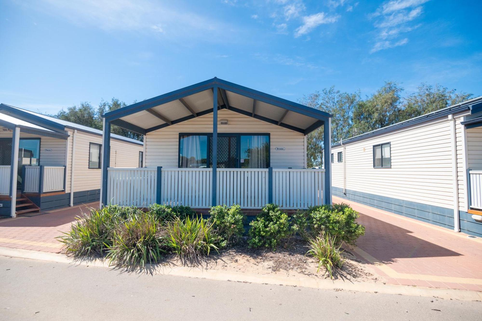 Готель Jurien Bay Tourist Park Екстер'єр фото