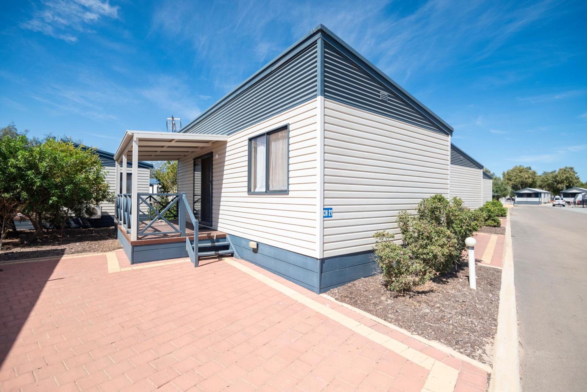 Готель Jurien Bay Tourist Park Екстер'єр фото